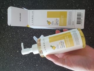 랑벨 내츄럴 딥 클렌징 오일 200ml (저자극 약산성 천연 클렌징) — 5점을 준 리뷰어가 2022년 5월 올린 사용 사진