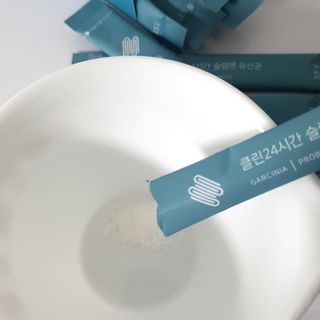 클린24시간 슬림앤유산균 1박스 (3.5g X 15포) — 4점을 준 리뷰어가 2022년 11월 올린 사용 사진
