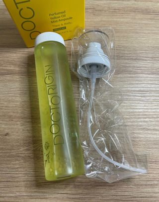 닥터리진 퍼퓸드 옐로우 오일 미스트 앰플 [페이스앤바디] 레귤러 — 5점을 준 리뷰어가 2022년 10월 올린 사용 사진