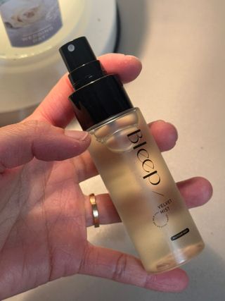 [쿠팡] 블립 수분 알로에 페이스 얼굴 진정 앰플 안개분사 미스트 스프레이 세럼, 50ml, 1개 — 5점을 준 리뷰어가 2024년 11월 올린 사용 사진
