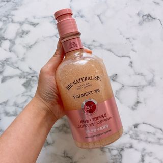 벨먼 내추럴스파 수분광채 스크럽 바디워시 600ml 5종 — 5점을 준 리뷰어가 2022년 5월 올린 사용 사진