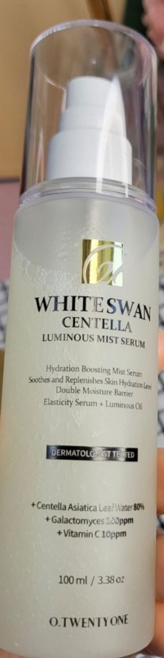 오투에니원 화이트스완 센텔라 루미너스 미스트 세럼 100ml — 5점을 준 리뷰어가 2023년 2월 올린 사용 사진