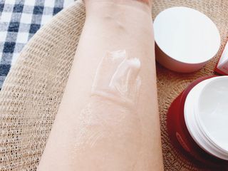 레드투래드 센서티브 슈퍼 크림 50ml — 5점을 준 리뷰어가 2021년 8월 올린 사용 사진