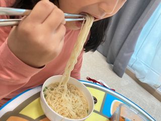 [풀무원] 자연은맛있다 정면, 백면, 홍면  세트 — 5점을 준 리뷰어가 2021년 4월 올린 사용 사진