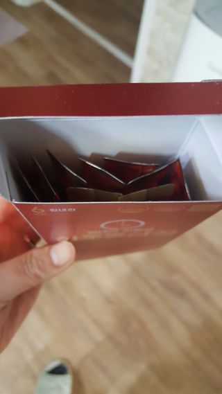 힘내라김홍삼 하루홍삼정스틱 10g x 10포 — 3점을 준 리뷰어가 2021년 3월 올린 사용 사진