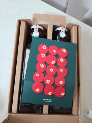 [바이윙클] 페르시아 유기농 석류 착즙주스 750ml 2병 + 선물박스 세트 — 5점을 준 리뷰어가 2022년 3월 올린 사용 사진