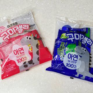 브이푸드 야쿠르트 구미젤리 — 5점을 준 리뷰어가 2021년 4월 올린 사용 사진