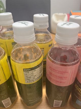 더그레잇티 콤부차 [매일유업] 더그레잇티 44kcal 콤부차 300ml *12개입 (오리지널 6개+베리리치 6개) — 5점을 준 리뷰어가 2023년 8월 올린 사용 사진