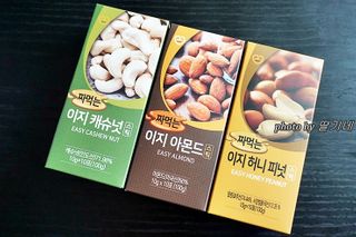 짜먹는 이지견과 짜먹는 이지아몬드, 짜먹는 이지허니피넛, 짜먹는 이지캐슈넛 각 10g X  10포 — 5점을 준 리뷰어가 2021년 2월 올린 사용 사진