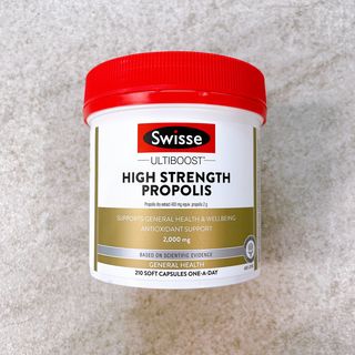 Swisse 스위스 고함량 프로폴리스 2,000mg 210정 — 5점을 준 리뷰어가 2021년 11월 올린 사용 사진