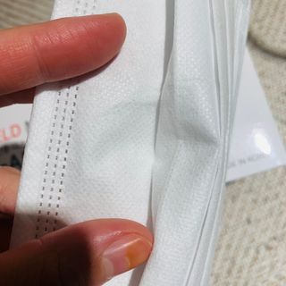 [엠메이데이] 엠쉴드 마스크KF-AD 화이트 50EA — 5점을 준 리뷰어가 2022년 2월 올린 사용 사진