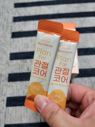 비쥬프렌즈 플랜 포 관절코어 — 5점을 준 리뷰어가 2022년 9월 올린 사용 사진