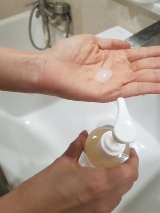 랑벨 내츄럴 딥 포어 클렌저 210ml (저자극 약산성 천연 클렌징 젤) — 5점을 준 리뷰어가 2022년 6월 올린 사용 사진