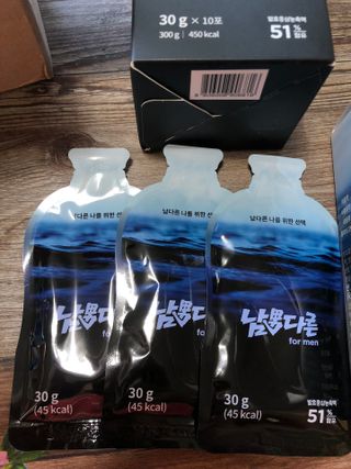 [남男다른] 남성건강 활력증진 혼합음료 홍상발효농축액 10포 x 2개 = 총20포 — 5점을 준 리뷰어가 2021년 9월 올린 사용 사진
