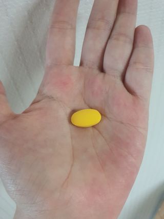 서울약사신협_내몸애발란스멀티비타민앤미네랄파워업_800mg x 90정 — 5점을 준 리뷰어가 2021년 8월 올린 사용 사진