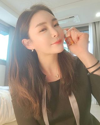 유니베르소 로즈힙 오일 15ml — 5점을 준 리뷰어가 2021년 4월 올린 사용 사진