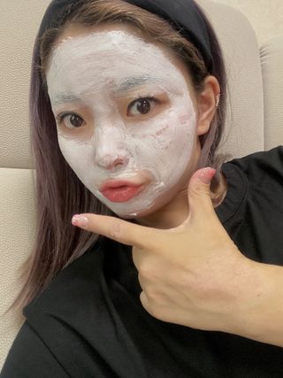 리더스코스메틱 리더스 밀크 스폰지 마스크 — 4.5점을 준 리뷰어가 2021년 8월 올린 사용 사진