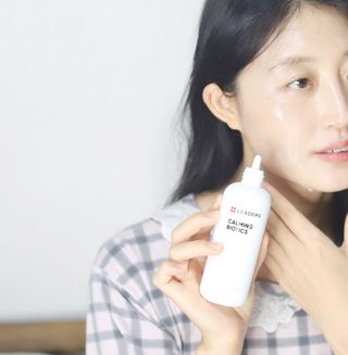 리더스코스메틱 리더스 카밍 바이오틱스 #1등 진정 기획세트 [에센스 워터150ml + 크림 마스크80ml] — 5점을 준 리뷰어가 2022년 9월 올린 사용 사진