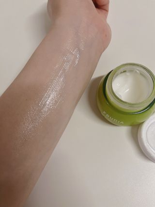 [후르디아] 민감피부 수분크림 비건 아보카도 크림 — 5점을 준 리뷰어가 2022년 9월 올린 사용 사진