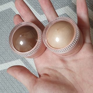[크리스앤릴리] 돔-글 컨투어링 블러셔 — 5점을 준 리뷰어가 2022년 8월 올린 사용 사진