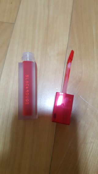[블랙루즈] 에어 핏 벨벳틴트 시즌1 7종 중 택1+랜덤1 — 5점을 준 리뷰어가 2021년 1월 올린 사용 사진