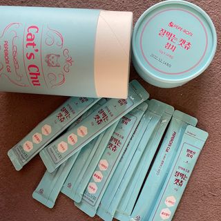 페페로니 잘 먹는 캣츄 - 원양선 참치 24개입 — 5점을 준 리뷰어가 2021년 8월 올린 사용 사진