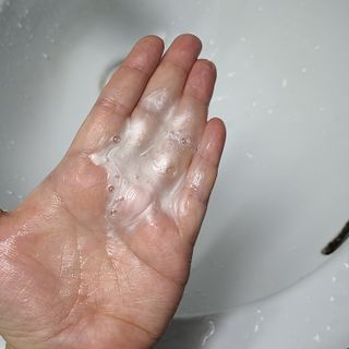 프리마인 더이상 뻣뻣하고 효과없는 탈모샴푸는 NO. 근본부터 케어하는 셀베이스 그린티샴푸(500ml) — 4점을 준 리뷰어가 2023년 1월 올린 사용 사진