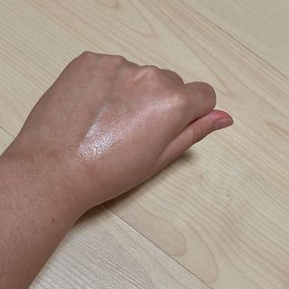 산수시 아쿠아 베네핏 24h 수부지 물광 속건조 수분크림 50ml — 5점을 준 리뷰어가 2021년 7월 올린 사용 사진