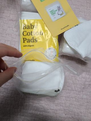 디어엘로디 프리미엄 유기농 베이비 솜티슈 40매 3 + 1 PACK — 5점을 준 리뷰어가 2021년 2월 올린 사용 사진