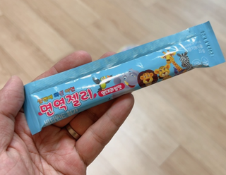 다나음 셀렌에 빠진 아연면역젤리 열대과일맛+사과맛 — 4.5점을 준 리뷰어가 2023년 7월 올린 사용 사진