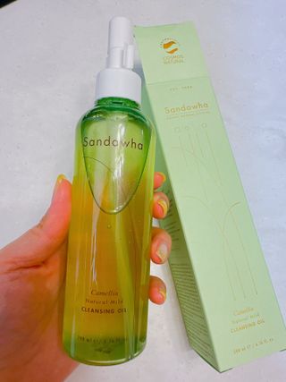 스킨큐어 산다화 순한 클렌징 동백 오일 200ml — 5점을 준 리뷰어가 2023년 4월 올린 사용 사진