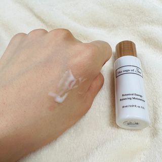 더사가오브수 [사가수] 효혜윤 보태니컬 에너지 에센스인로션 20ml /아이포올 스틱 3g — 4점을 준 리뷰어가 2023년 2월 올린 사용 사진