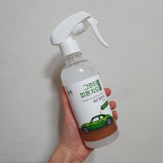 [엠메이데이] 그린티 피톤치드 감쪽같이 500ml + 손소독액 50ml — 5점을 준 리뷰어가 2021년 12월 올린 사용 사진