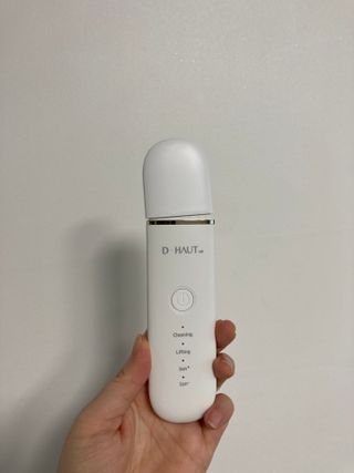 디하우트 랩 4 in 1 갈바닉 아쿠아 워터 필링기 스킨스크러버 — 5점을 준 리뷰어가 2021년 11월 올린 사용 사진