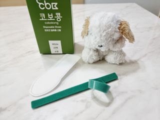코보콩 에어슈즈 강아지 일회용 신발 소용량 패키지 20매 초경량  미끄럼방지 실내외 겸용 — 5점을 준 리뷰어가 2022년 2월 올린 사용 사진