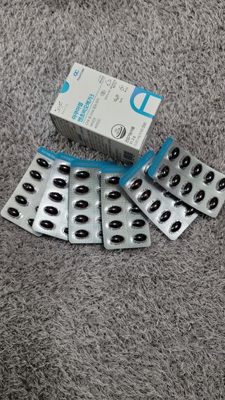 메디포스트 모비타 아쿠아셀 엔초비오메가3 60캡슐 — 5점을 준 리뷰어가 2022년 12월 올린 사용 사진