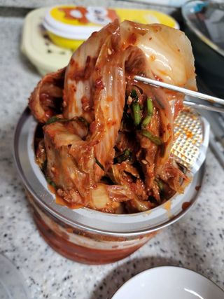 셰프애찬 알배기 겉절이 김치 1kg — 5점을 준 리뷰어가 2022년 9월 올린 사용 사진