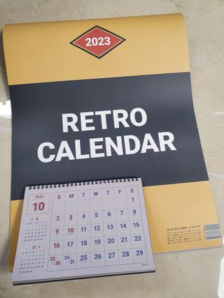 리훈 2023년 레트로 인테리어 벽달력 + 탁상달력 — 5점을 준 리뷰어가 2022년 10월 올린 사용 사진