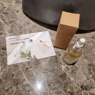 로자펠로 시카 앰플 50ml EGF 재생 미백 비타민 — 5점을 준 리뷰어가 2021년 2월 올린 사용 사진