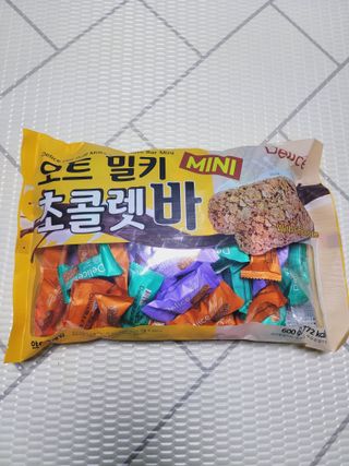 델리스 오트 밀키 초콜릿 바 — 3점을 준 리뷰어가 2022년 3월 올린 사용 사진
