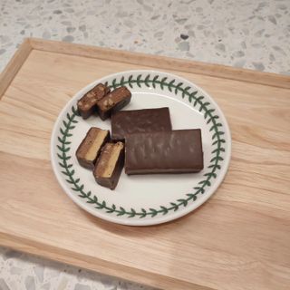 이지프로틴바 3종x각 2ea (고단백질바, 멀티단백질바, 식물성단백질바) — 4.5점을 준 리뷰어가 2024년 3월 올린 사용 사진