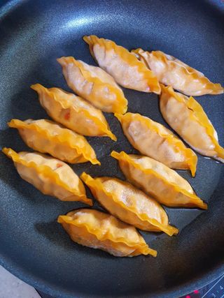 한만두 진한 해물맛 짬뽕만두 1kg — 5점을 준 리뷰어가 2021년 4월 올린 사용 사진
