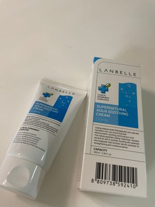 랑벨 수퍼내츄럴 아쿠아 수딩 크림 100ml — 5점을 준 리뷰어가 2022년 4월 올린 사용 사진