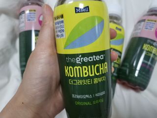 더그레잇티 콤부차 300ml *12개입 (오리지널 6개+베리리치 6개) — 5점을 준 리뷰어가 2022년 7월 올린 사용 사진