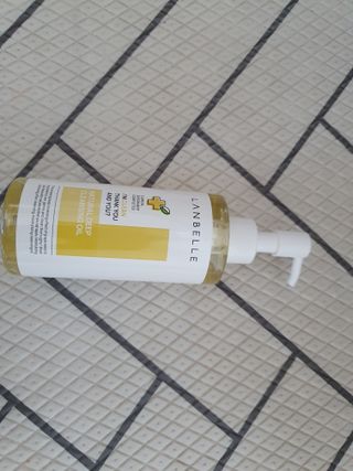 랑벨 내츄럴 딥 클렌징 오일 200ml (저자극 약산성 천연 클렌징) — 5점을 준 리뷰어가 2022년 5월 올린 사용 사진