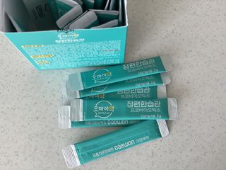 [유산균] 오마이락 장편한습관 프로바이오틱스 30P — 4.5점을 준 리뷰어가 2022년 11월 올린 사용 사진