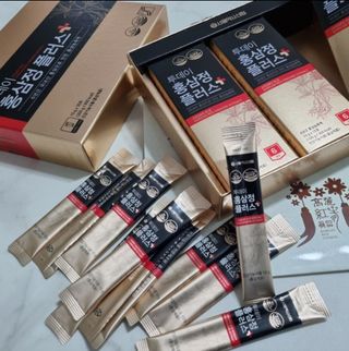 서울약사신협_투데이홍삼정플러스스틱_10g x 30포 — 5점을 준 리뷰어가 2021년 6월 올린 사용 사진