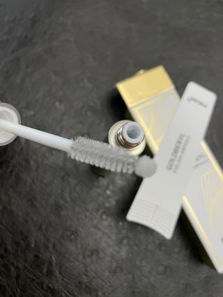 피부미 골드베릴 아이래쉬 앰플 10ml — 4점을 준 리뷰어가 2021년 9월 올린 사용 사진