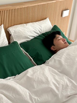 의식주의 비건 인증 오가닉 순면 베개 커버 레이어 커플 세트 — 5점을 준 리뷰어가 2023년 3월 올린 사용 사진