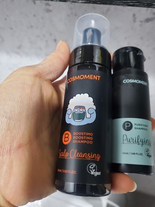 코스모먼트 부스티모 부스팅샴푸60ml + 비듬세정 진정샴푸50ml — 5점을 준 리뷰어가 2021년 11월 올린 사용 사진